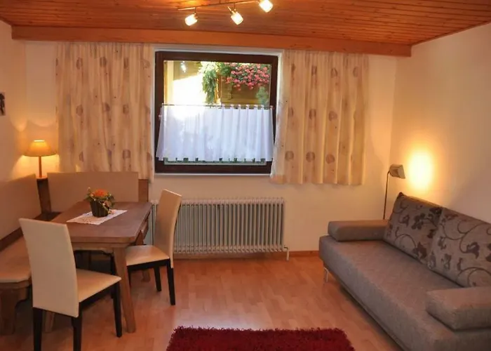 Haus Mali